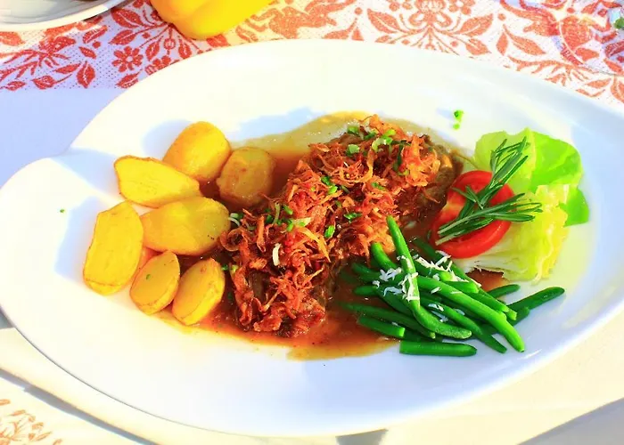 - Restaurant Gosauerhof 3* Gosau