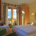 - Restaurant Gosauerhof Gosau