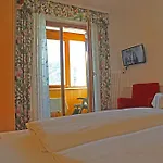 - Restaurant Gosauerhof 3*