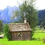 - Restaurant Gosauerhof Hotell 3*