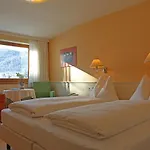 - Restaurant Gosauerhof Hotell Gosau