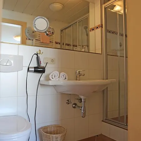 - Restaurant Gosauerhof Hotel 3*